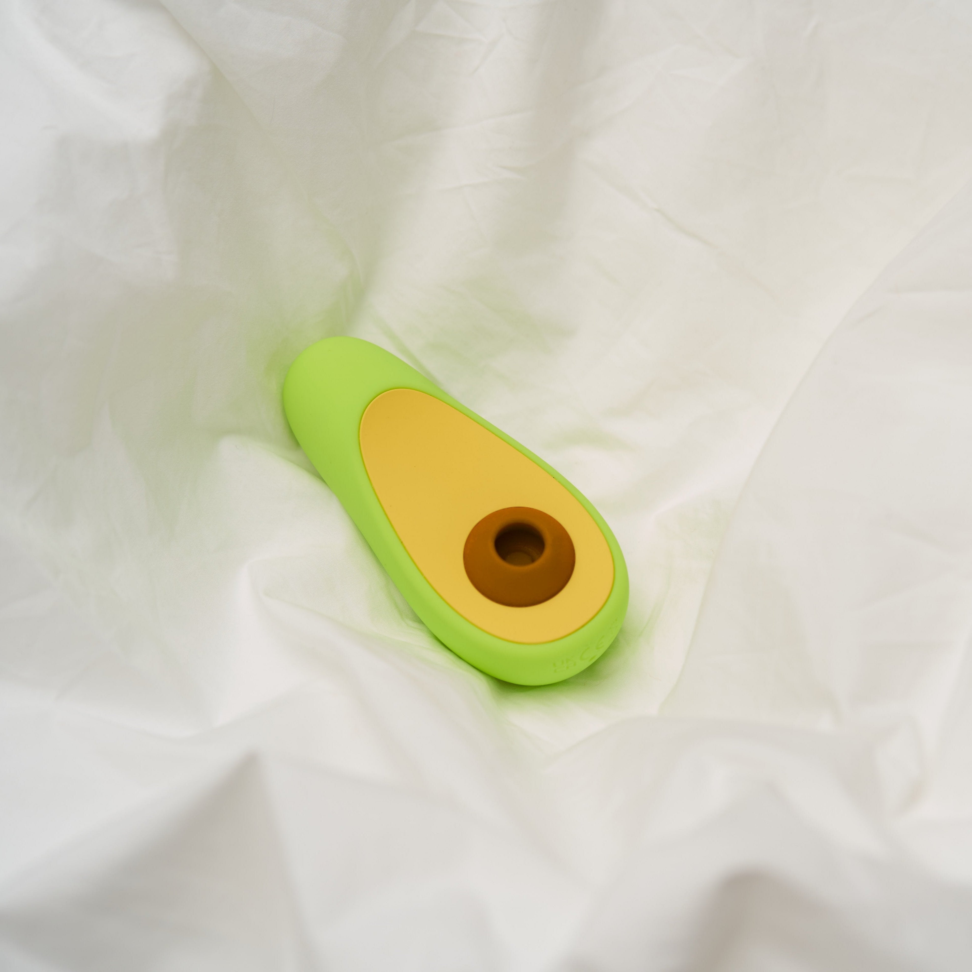 Clitoral vibrator — charging port